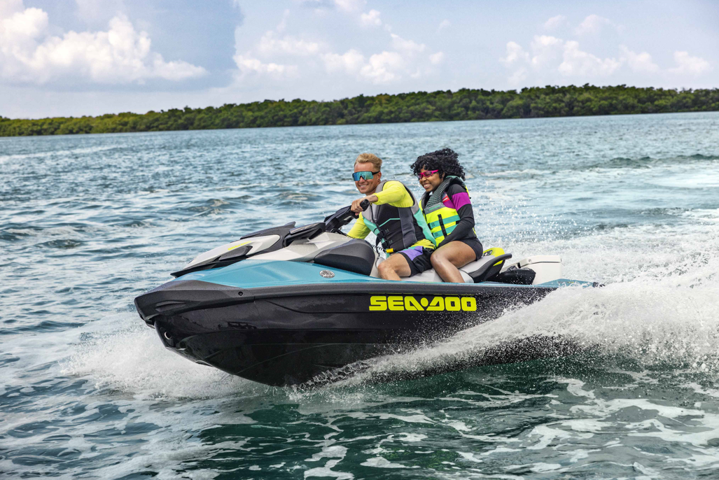 SEA-DOO PRÉSENTE CINQ CONSEILS DE SÉCURITÉ POUR LES MOTOMARINES