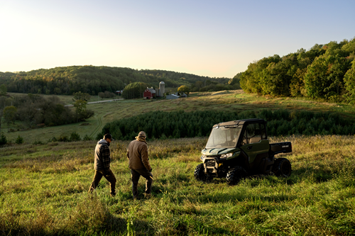 The Can-Am Defender DPS CAB HD10 with HVAC delivers workhorse capability and premium comfort at an unmatched value. 